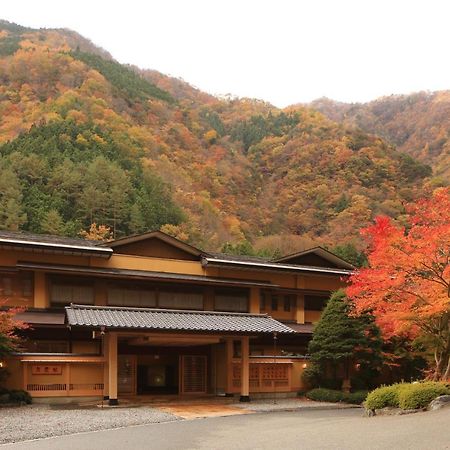 Nishiyama Onsen Keiunkan Hotel Hayakawa Bagian luar foto